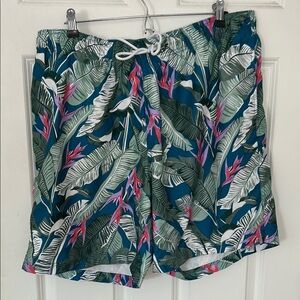 Lands End Hawaian tropical swim bathing suit size XL green swim trunks
